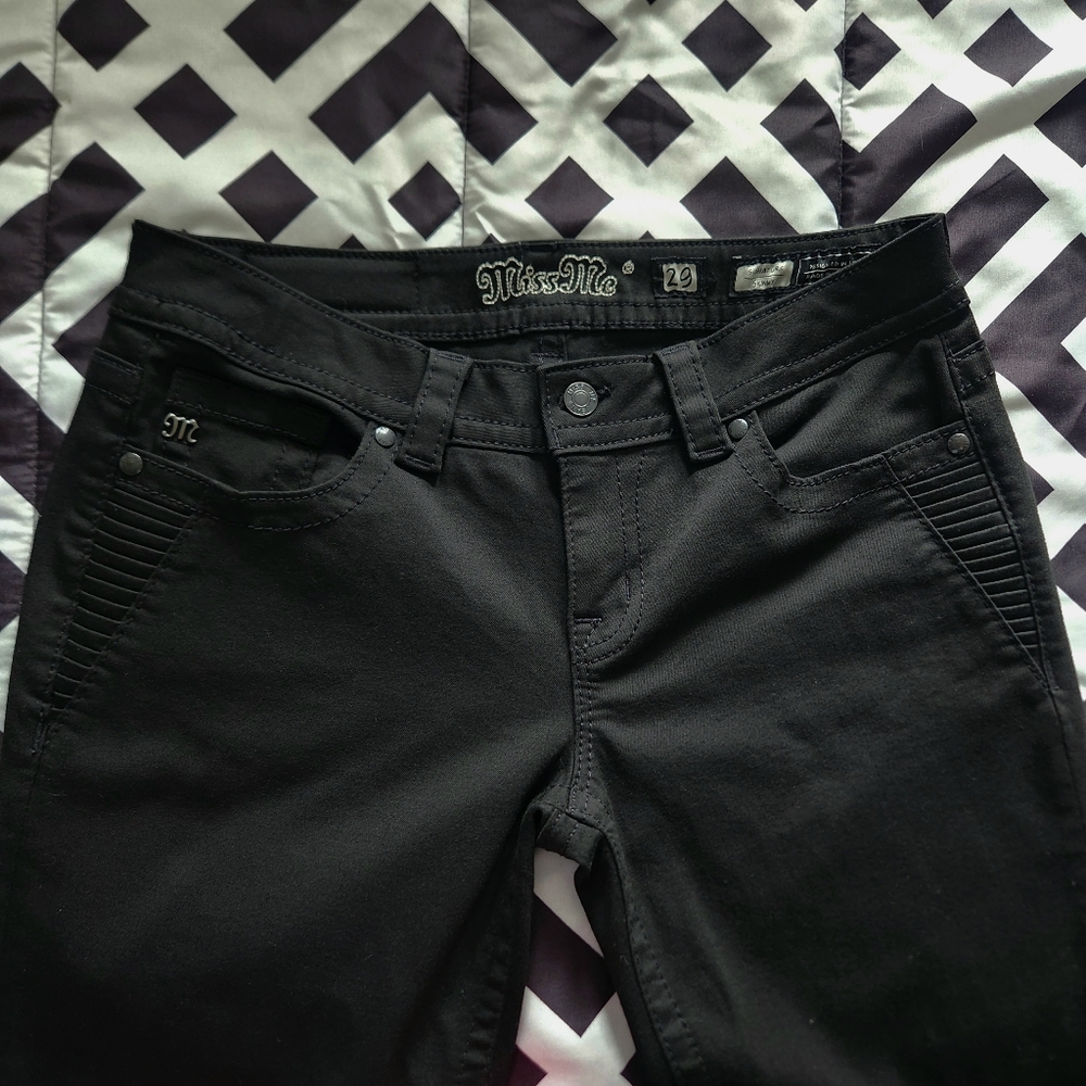 Miss Me Women's Mid-Rise Signature Skinny Jeans, Black, Size: 29 - Picture 4 of 14